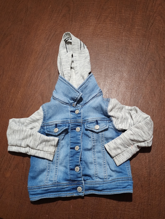 Cat & Jack Other - Cat & Jack Light Blue Denim Jacket with Gray Hoodie Sleeves